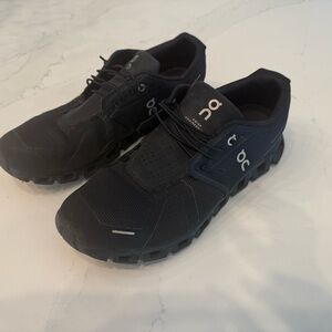 On Running Men's Black Athletic Shoes